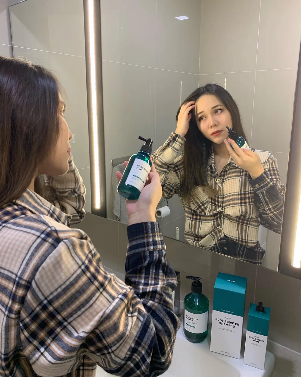 If you’re the type who has thin hair, and hair loss is one of your major concern, why not check @grafen.official_my out?
•
These two product helps in hair growth and also strengthens the hair. As the shampoo helps to achieve a silky smooth hair, the tonic helps to alleviate hair loss symptoms.
•
Limited promotions and exclusive offer on their 11.11 sale at shopee, don’t miss out the biggest event of the year!
•
#GRAFEN #Rootbooster #shampoo #hairtonic #grafenreview #haircare #hairloss #charisceleb @grafen.official_my
https://han.gl/ar04q
