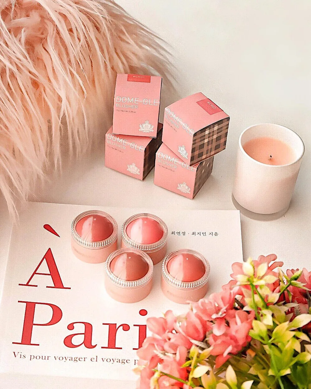 • 22.3.2022 •
Natural-looking flush 🌸
Enhance my complexion with Chris&lily Dome-gle Color Blusher, a cream powder type blusher which available in 4 shades:
▪️PK01 Rose Pink
▪️PK02 Strawberry Pink
▪️CR01 Ginger Coral
▪️CR02 Peach Coral
Easy to apply suitable for beginners as it spread thinly without clumping, just dab on your cheeks will do. Blends effortlessly, ideal for on-the-go makeup.
Get yours now at ▪️
https://shopee.com.my/-CHRIS-LILY-Dome-gle-Blusher-6-Colors-11g-i.237435542.2943696174?sp_atk=96e09876-176b-4e01-94df-62dc1951859f
@chrisnlily.official
#chrisnlily #blusher #contouring #koreanmakeup #k-beauty #beauty #cooltone #warmtone #charisceleb
#kbeauty #amandalynxbeauty