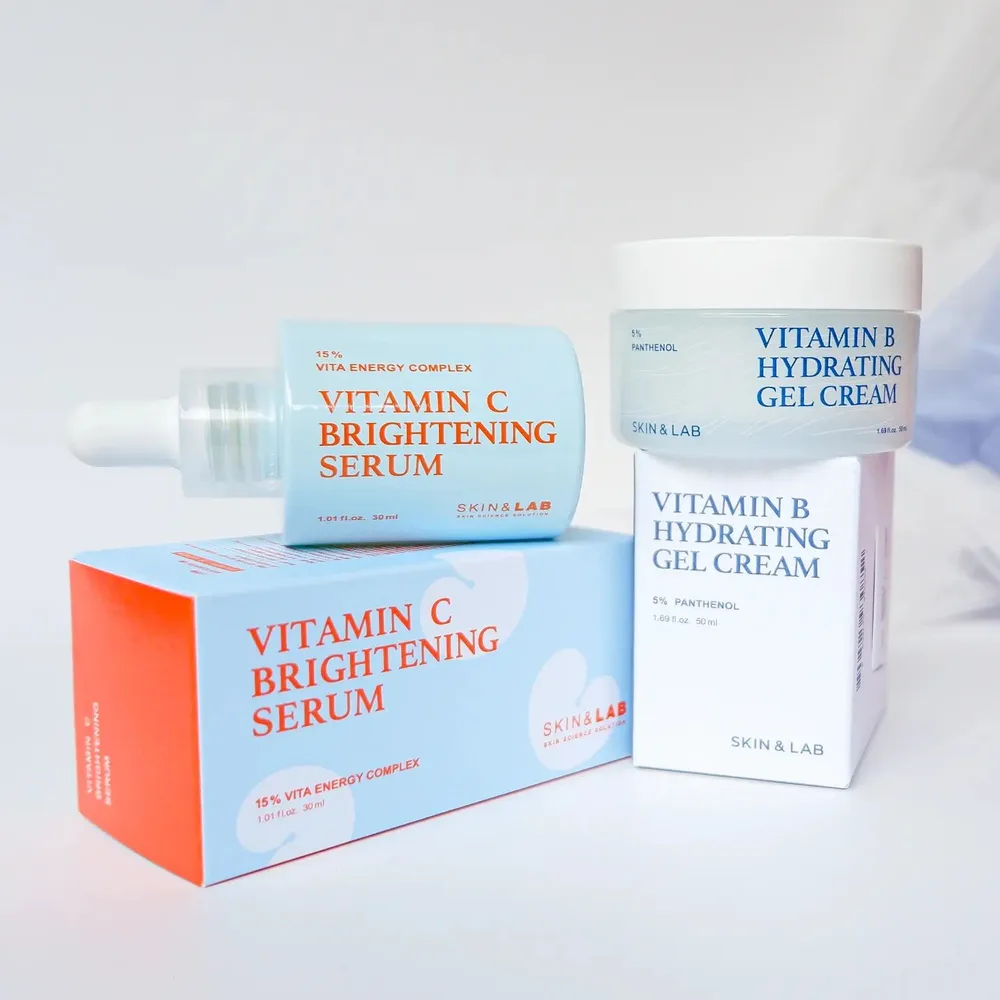 I'm so excited to try these two products from @skinnlab_official 😍
🍊 Vitamin C Brightening Serum
Available here:
hicharis.net/QueenPolaGreys/1RJK
💧 Vitamin B Hydrating Gel Cream
Available here:
hicharis.net/QueenPolaGreys/1Rhy
Will be doing a detailed review as soon as I can squeeze in both in my routines 😘
#CharisCeleb #CharisPH #SkinCarePH #KBeautyPH #KoreanSkinCare #KoreanBeauty